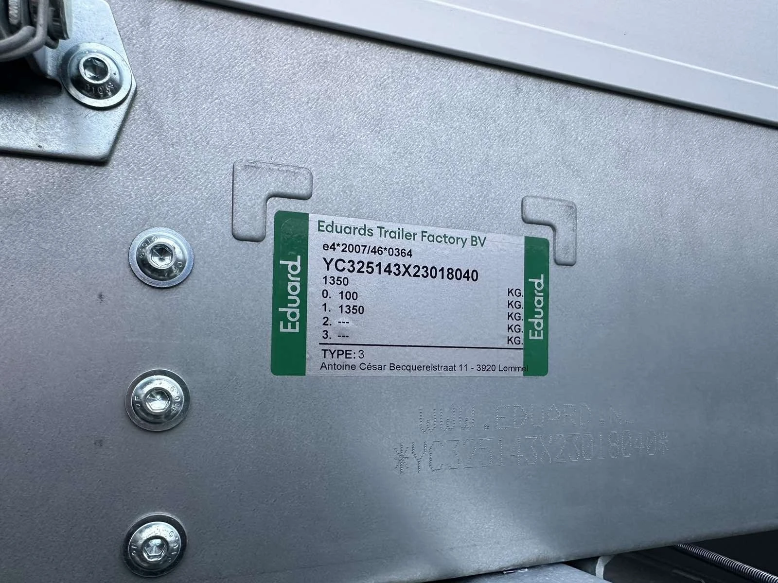   Eduard  2.50/1.40  1500 | Mobile.bg   10