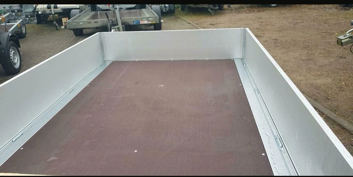   Eduard  2.50/1.40  1500 | Mobile.bg   12