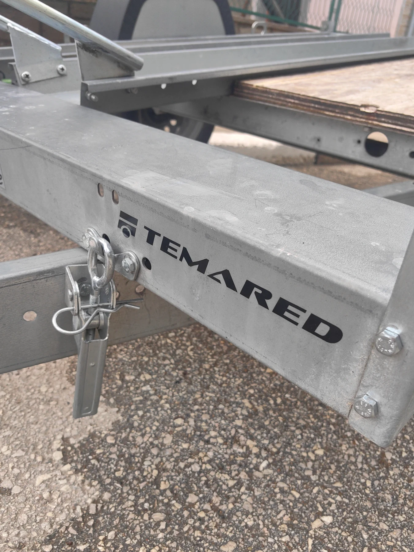 �� ��������� Temared ���������� �� ����� �� 750��  | Mobile.bg � ����������� 11