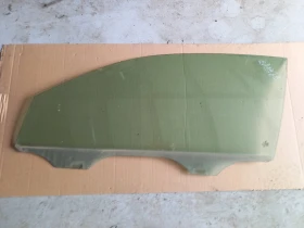 Стъкло предно ляво Фолксваген Поло 2врати