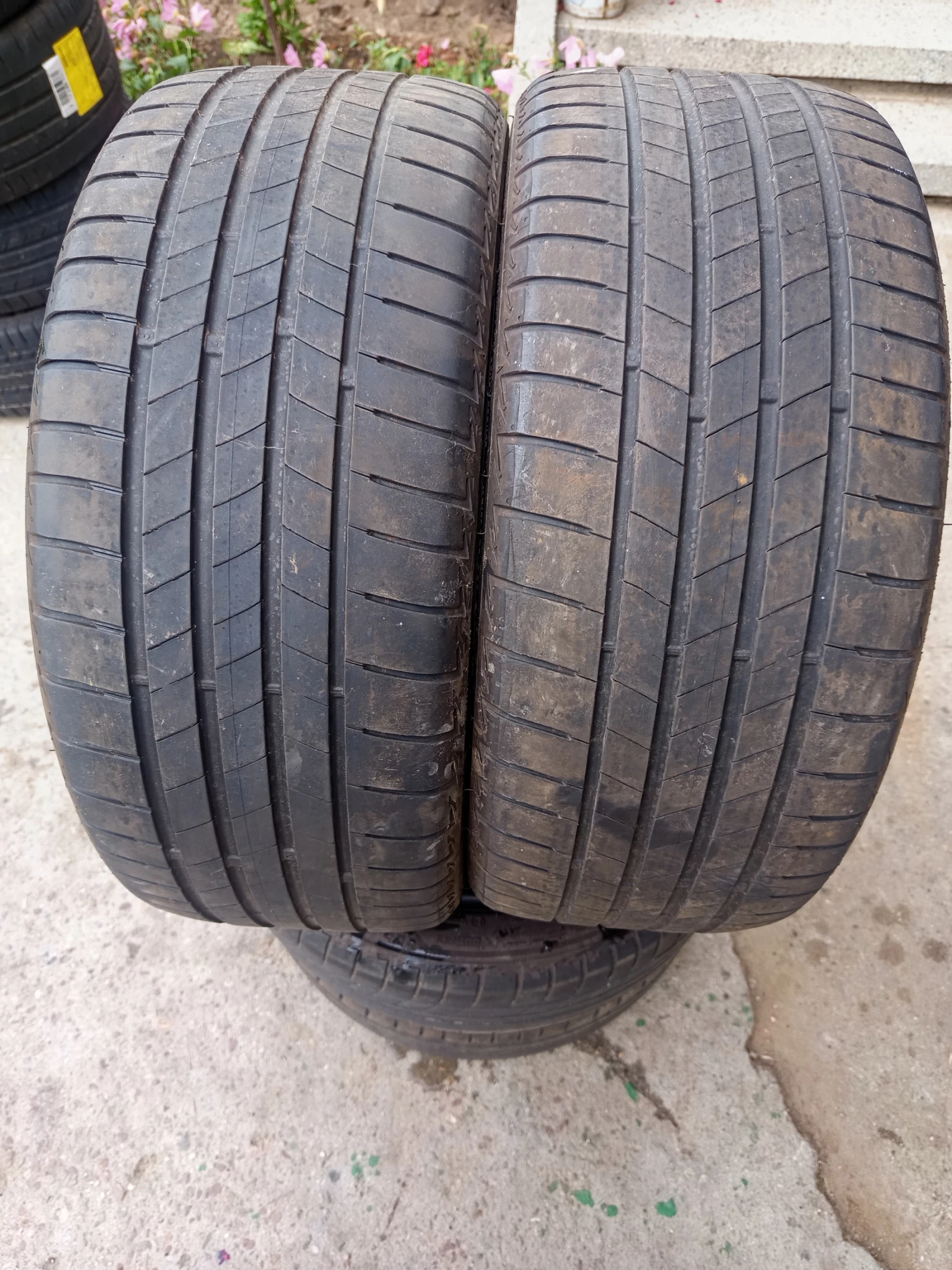 Гуми Летни 225/45R17, снимка 2 - Гуми и джанти - 54753060