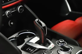 Alfa Romeo Giulia Ti Sport * АвтоКредит * (ЦЕНА ДО БГ), снимка 13