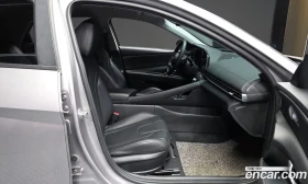 Hyundai Elantra 1.6 LPi Modern, снимка 11