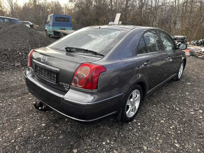 Toyota Avensis 2.0 D-4D 126к.с  На Части, снимка 6 - Автомобили и джипове - 52982169