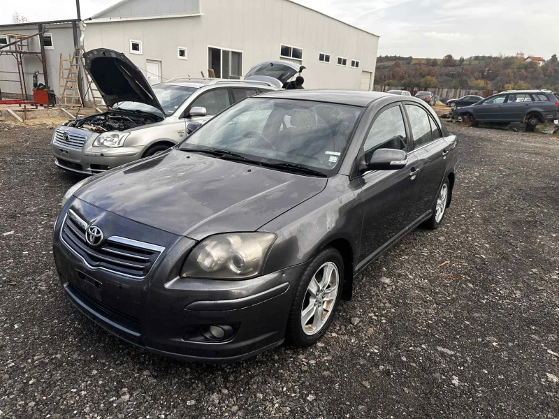 Toyota Avensis 2.0 D-4D 126к.с  На Части, снимка 5 - Автомобили и джипове - 52982169