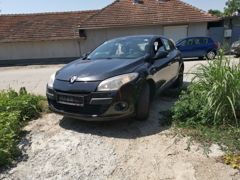 Renault Megane 1.5dci, снимка 1 - Автомобили и джипове - 46289807