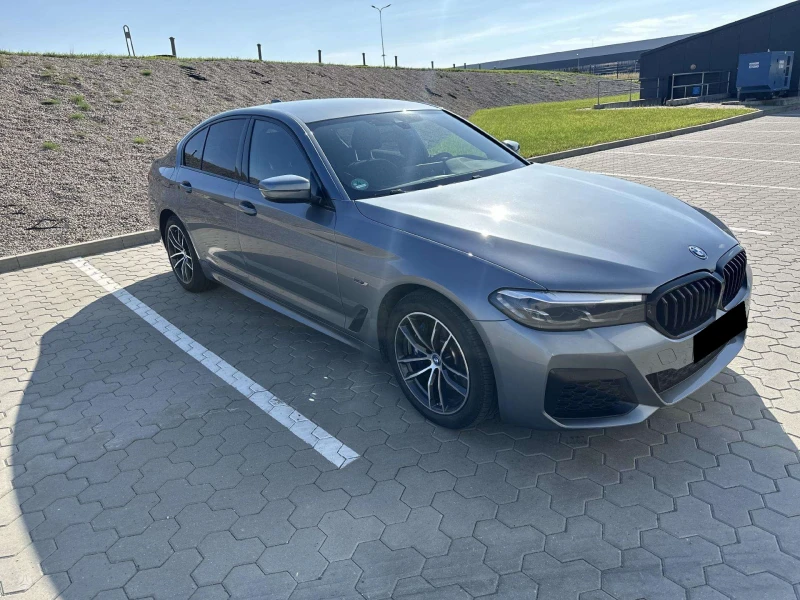 BMW 530 e Plug-in Hybrid M Sport, снимка 1 - Автомобили и джипове - 47033769