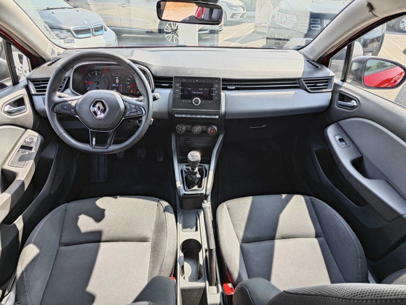 Renault Clio 1.5blueDCi 85k.c., снимка 10 - Автомобили и джипове - 47116967