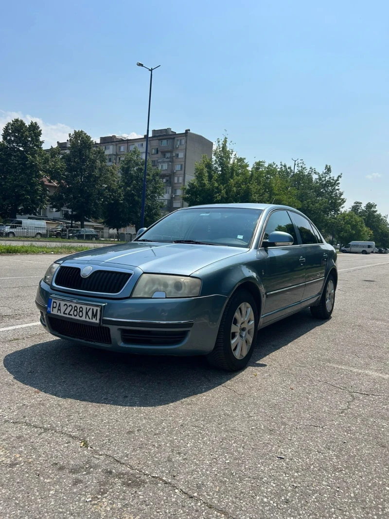 Skoda Superb, снимка 3 - Автомобили и джипове - 47826519