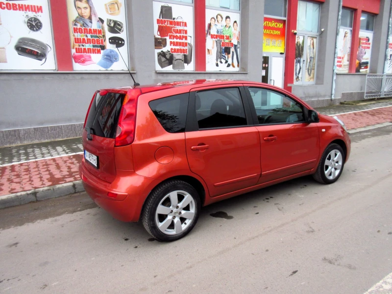 Nissan Note 1.6i УНИКАТ, снимка 3 - Автомобили и джипове - 48391415