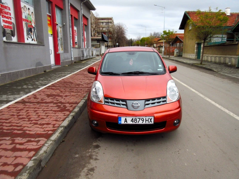 Nissan Note 1.6i УНИКАТ, снимка 1 - Автомобили и джипове - 48391415