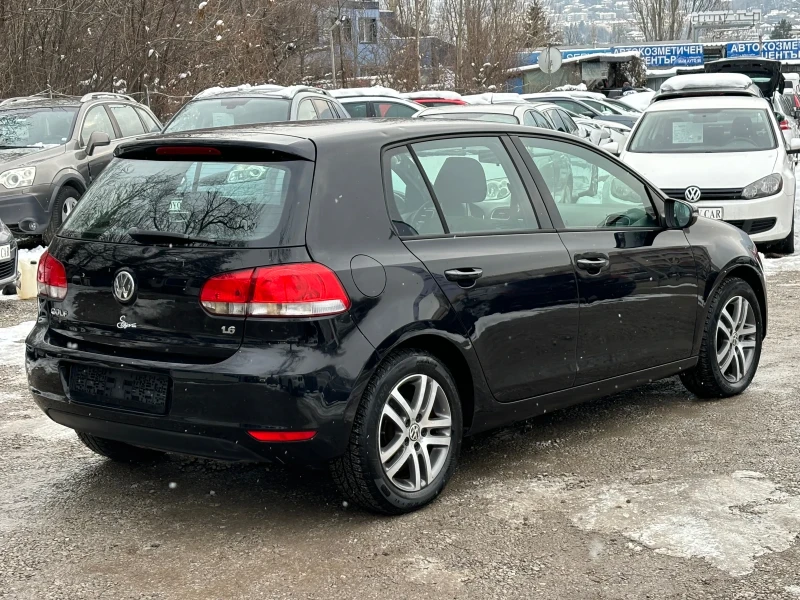 VW Golf 1.6I, снимка 6 - Автомобили и джипове - 48691775