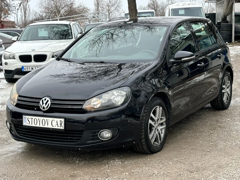 VW Golf 1.6I, снимка 1 - Автомобили и джипове - 48691775