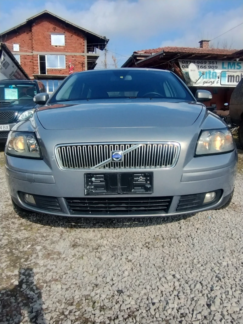 Volvo V50 1.6 HDI 109hp ОТЛИЧНО , снимка 3 - Автомобили и джипове - 48962651