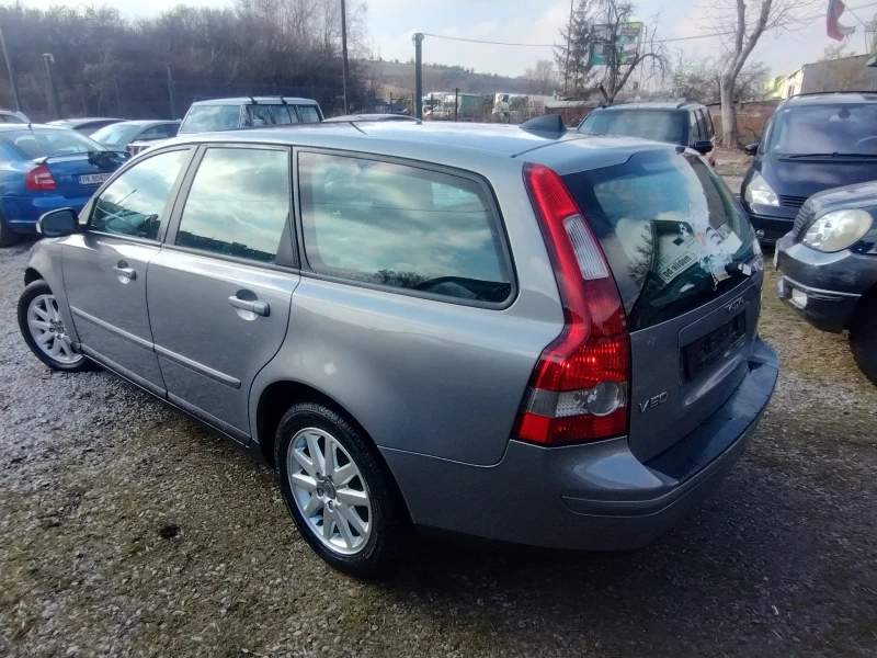 Volvo V50 1.6 HDI 109hp ОТЛИЧНО , снимка 9 - Автомобили и джипове - 48962651