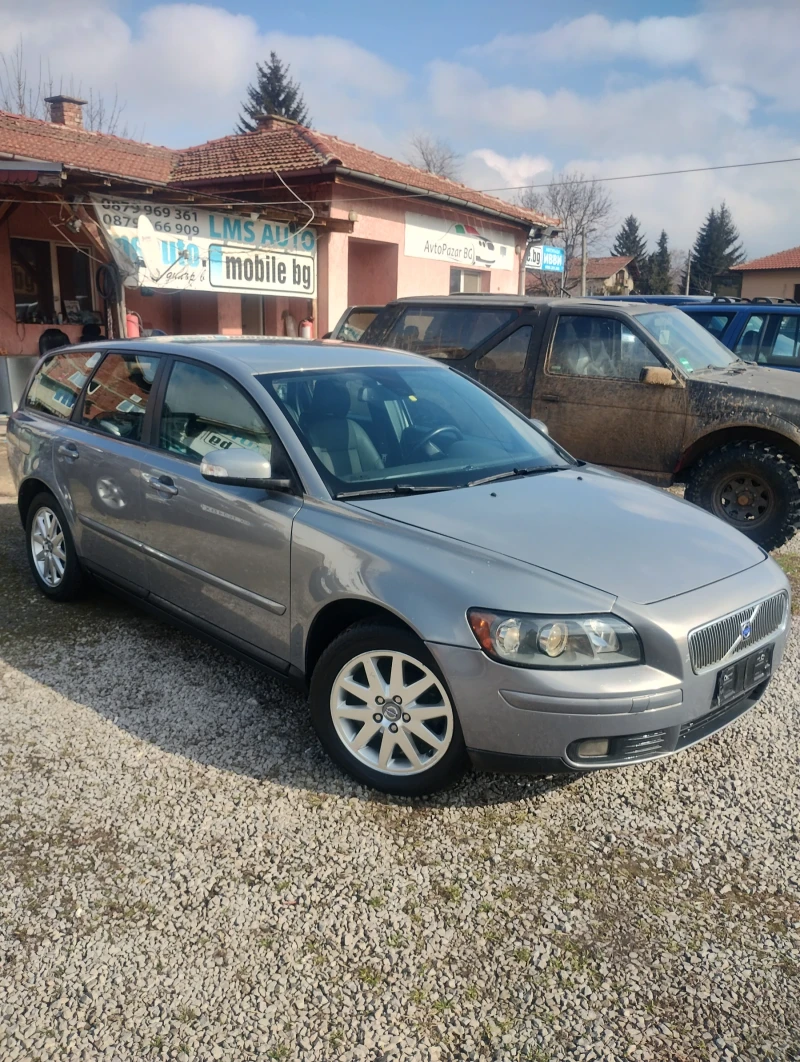 Volvo V50 1.6 HDI 109hp ОТЛИЧНО , снимка 4 - Автомобили и джипове - 48962651