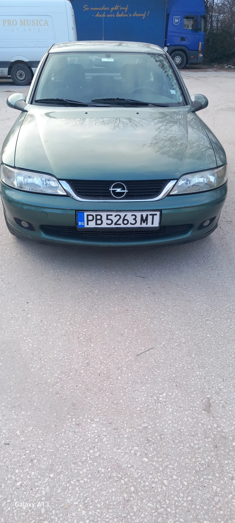 Opel Vectra 1.8 16v, снимка 2 - Автомобили и джипове - 49455003