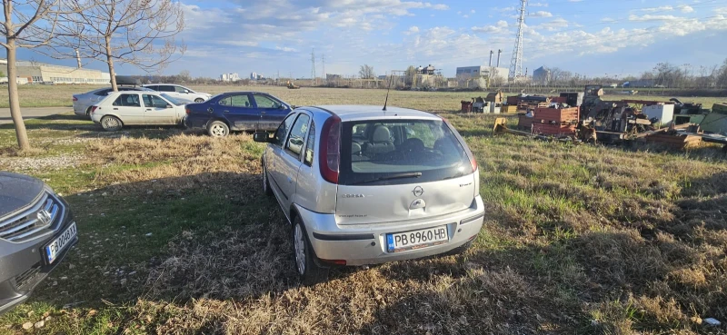 Opel Corsa 1.2, снимка 11 - Автомобили и джипове - 49523638