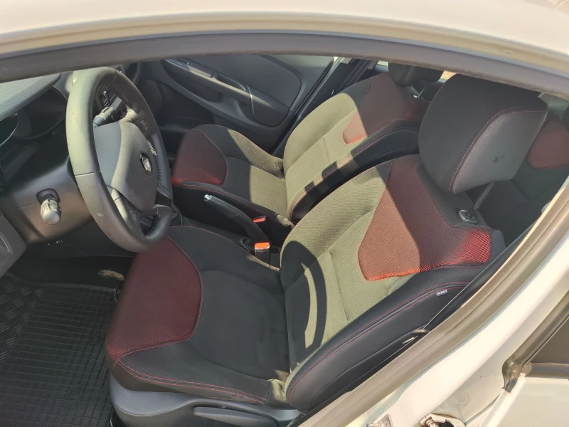 Renault Clio 1.2 LPG EURO 5 B, снимка 11 - Автомобили и джипове - 50502103