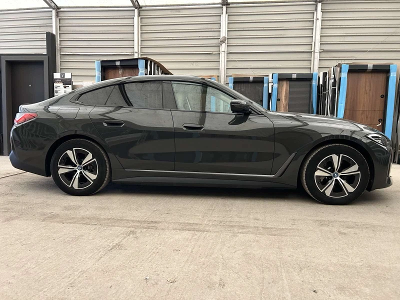BMW i4 eDrive40 Gran Coupe  , снимка 8 - Автомобили и джипове - 52798586