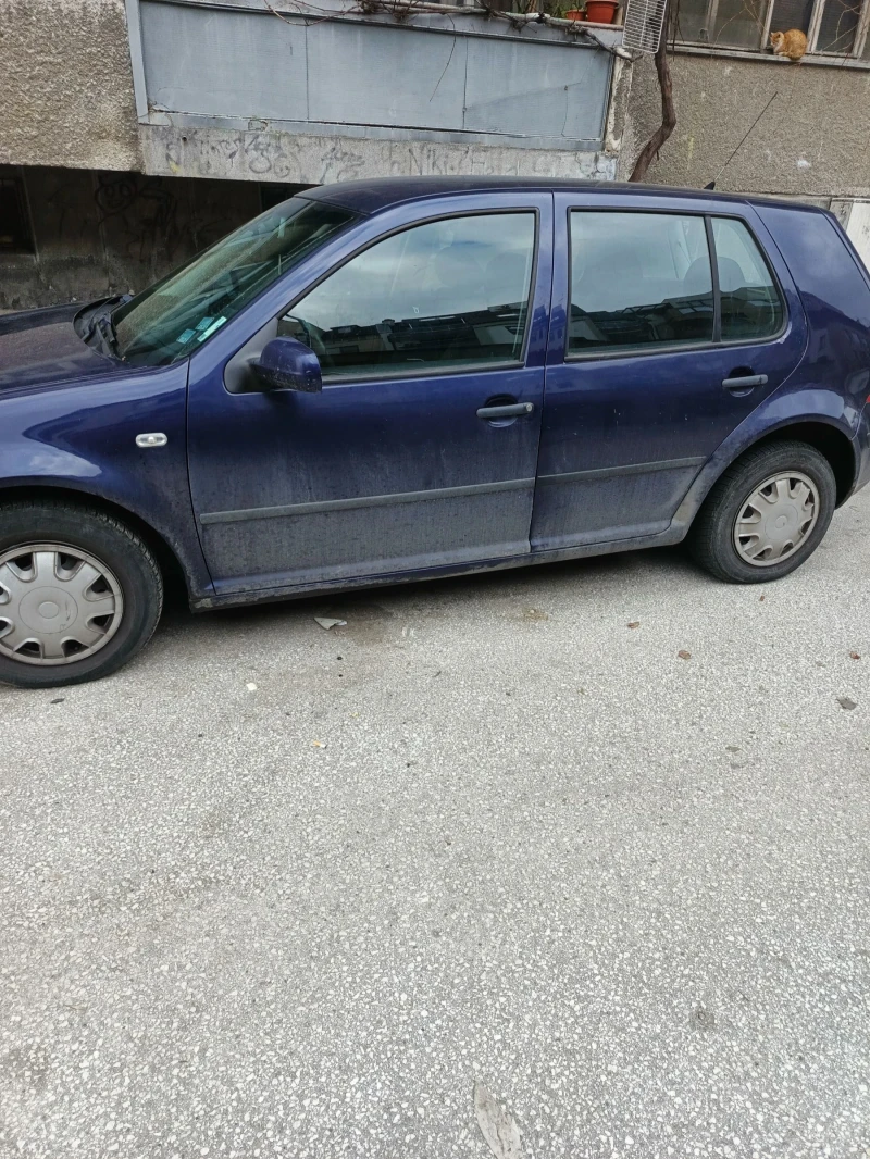 VW Golf 1.4i, снимка 3 - Автомобили и джипове - 53120855