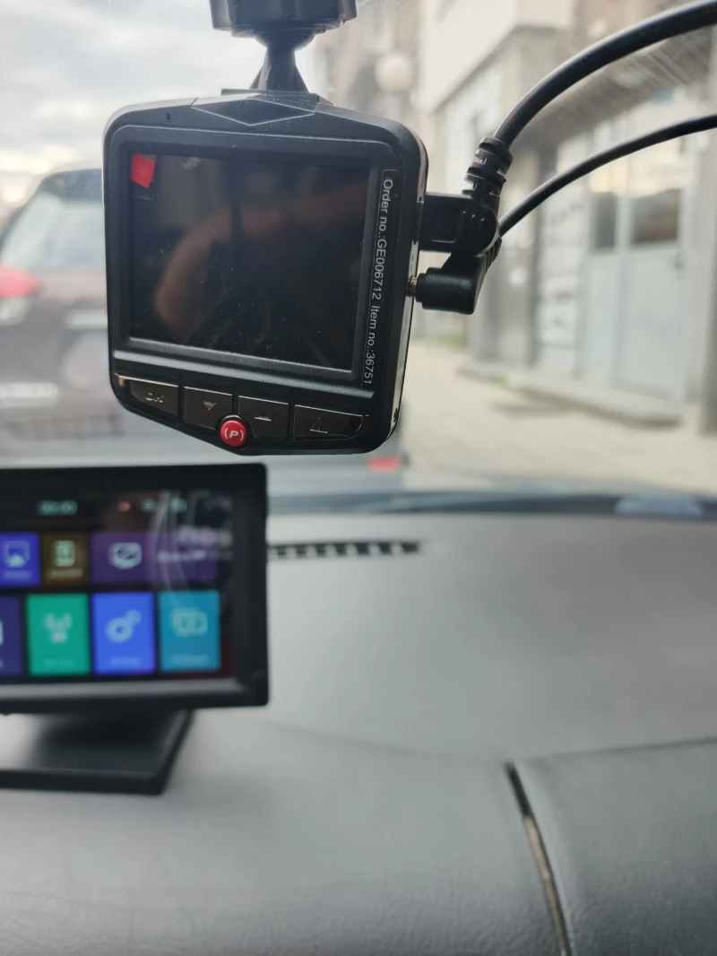 VW Golf 1.4i, снимка 9 - Автомобили и джипове - 53120855