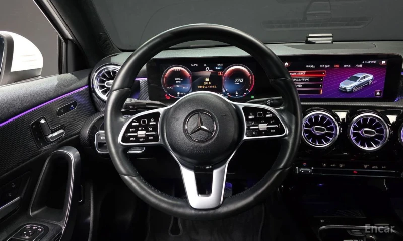 Mercedes-Benz A 200, снимка 13 - Автомобили и джипове - 53247920