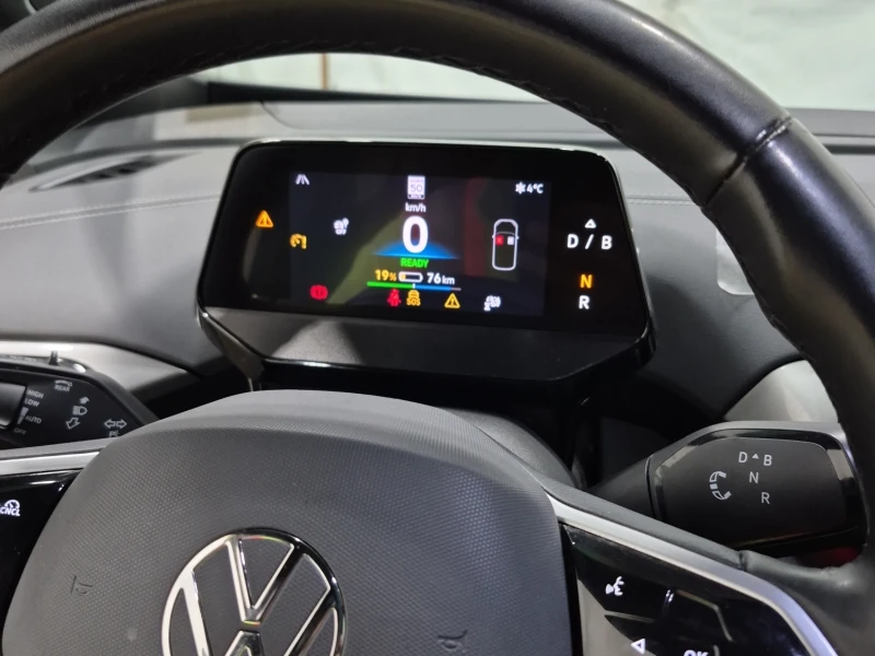 VW ID.4 PRO S| АДАПТИВЕН CRUISE CONTROL| AMBIENT| CARFAX| , снимка 10 - Автомобили и джипове - 53535864