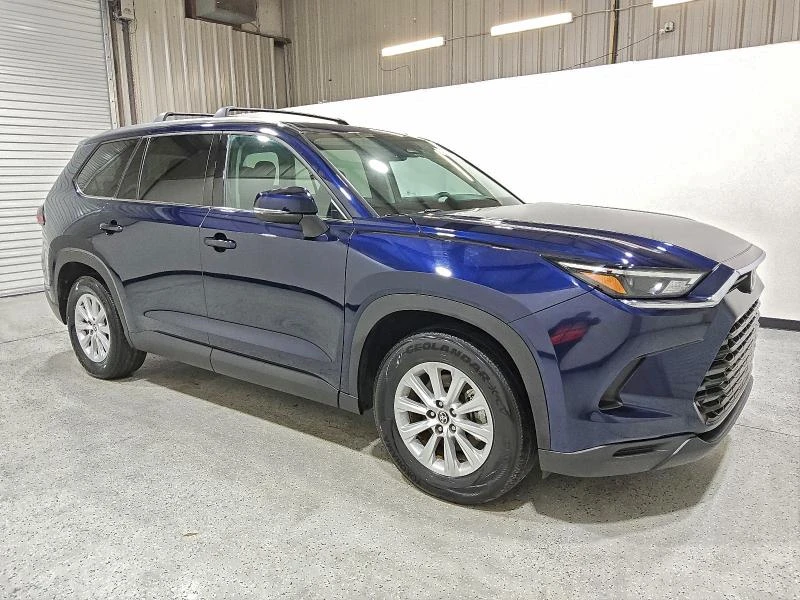 Toyota Grand Highlander XLE  - изображение 4