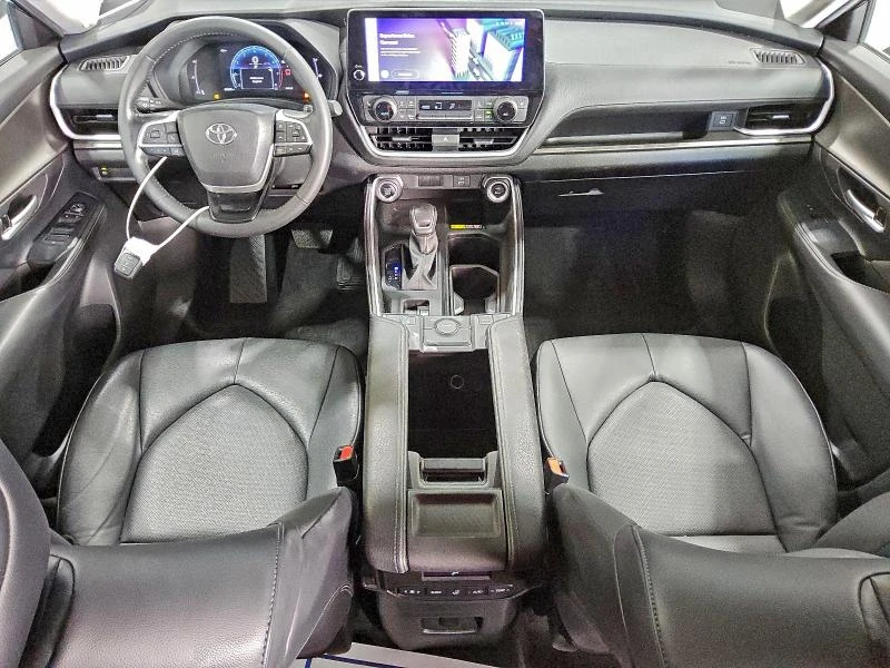 Toyota Grand Highlander XLE  - изображение 8