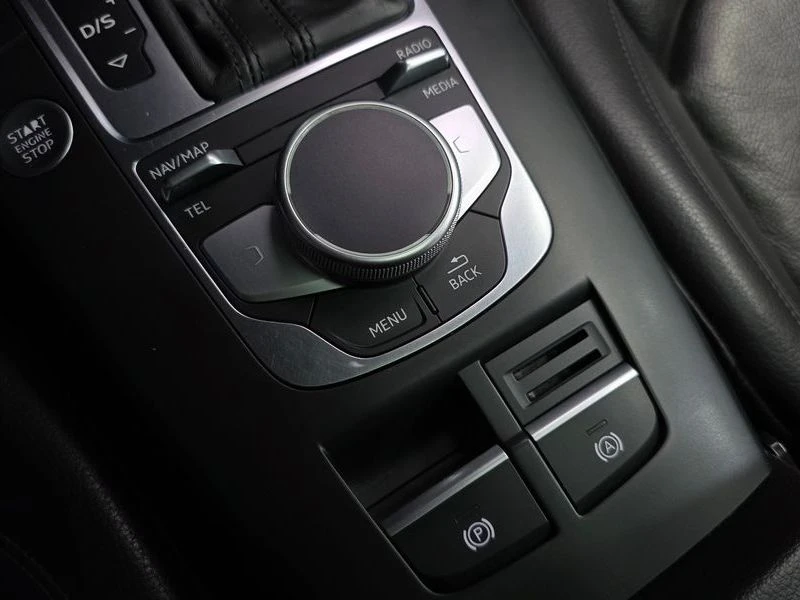 Audi A3 2.0L 40 TFSI 8V / CARFAX, снимка 16 - Автомобили и джипове - 55509872