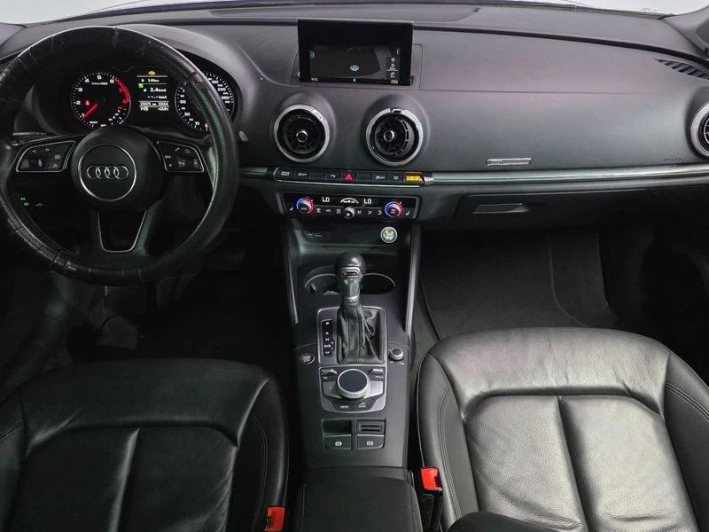 Audi A3 2.0L 40 TFSI 8V / CARFAX, снимка 7 - Автомобили и джипове - 55509872