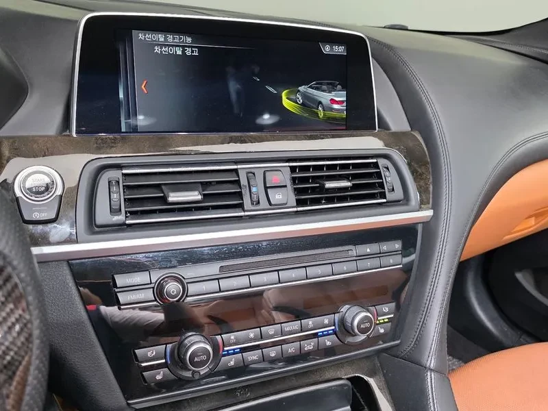 BMW 650 (F12) 650I Convertible, снимка 14 - Автомобили и джипове - 56356608
