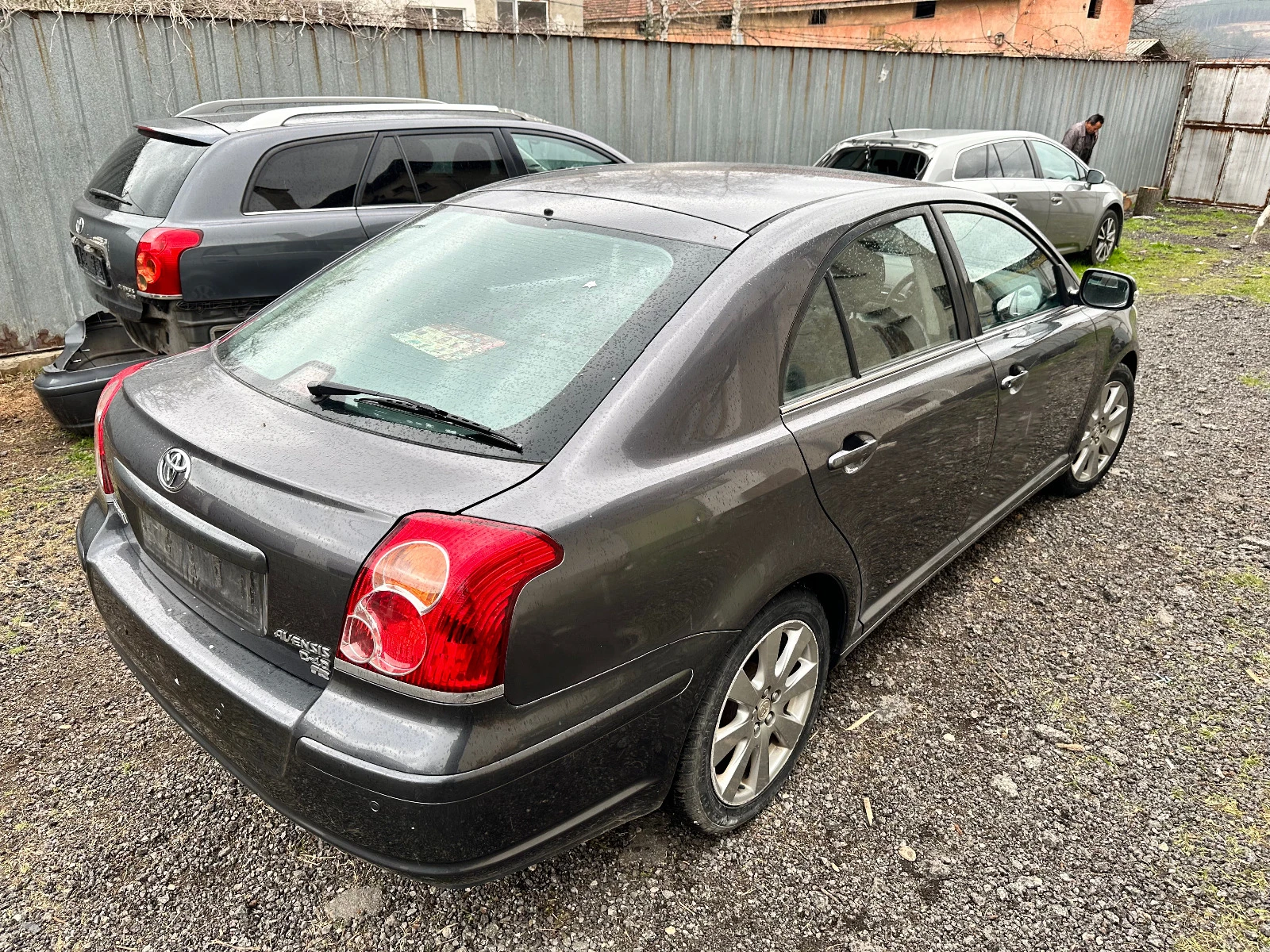 Toyota Avensis 2.0 D-4D 126к.с НАВИГАЦИЯ На Части - изображение 4