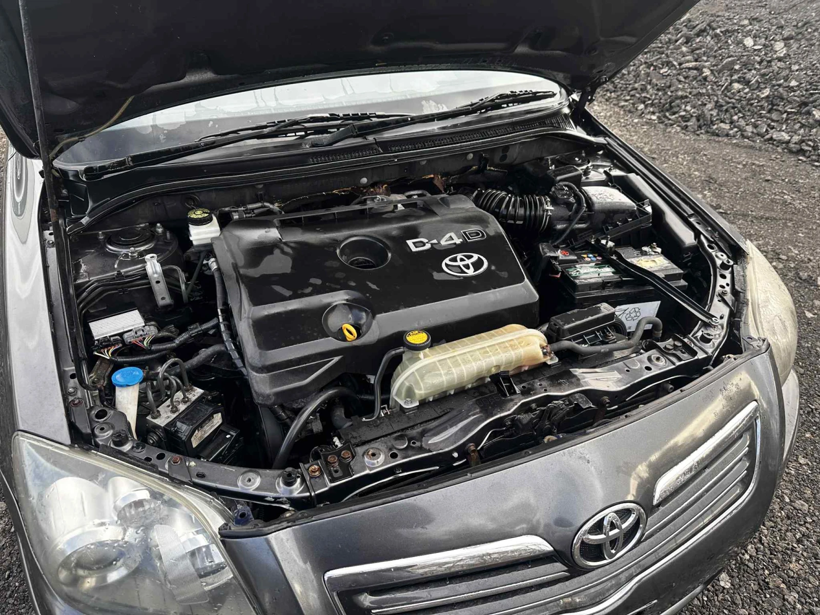 Toyota Avensis 2.0 D-4D 126.    | Mobile.bg   12