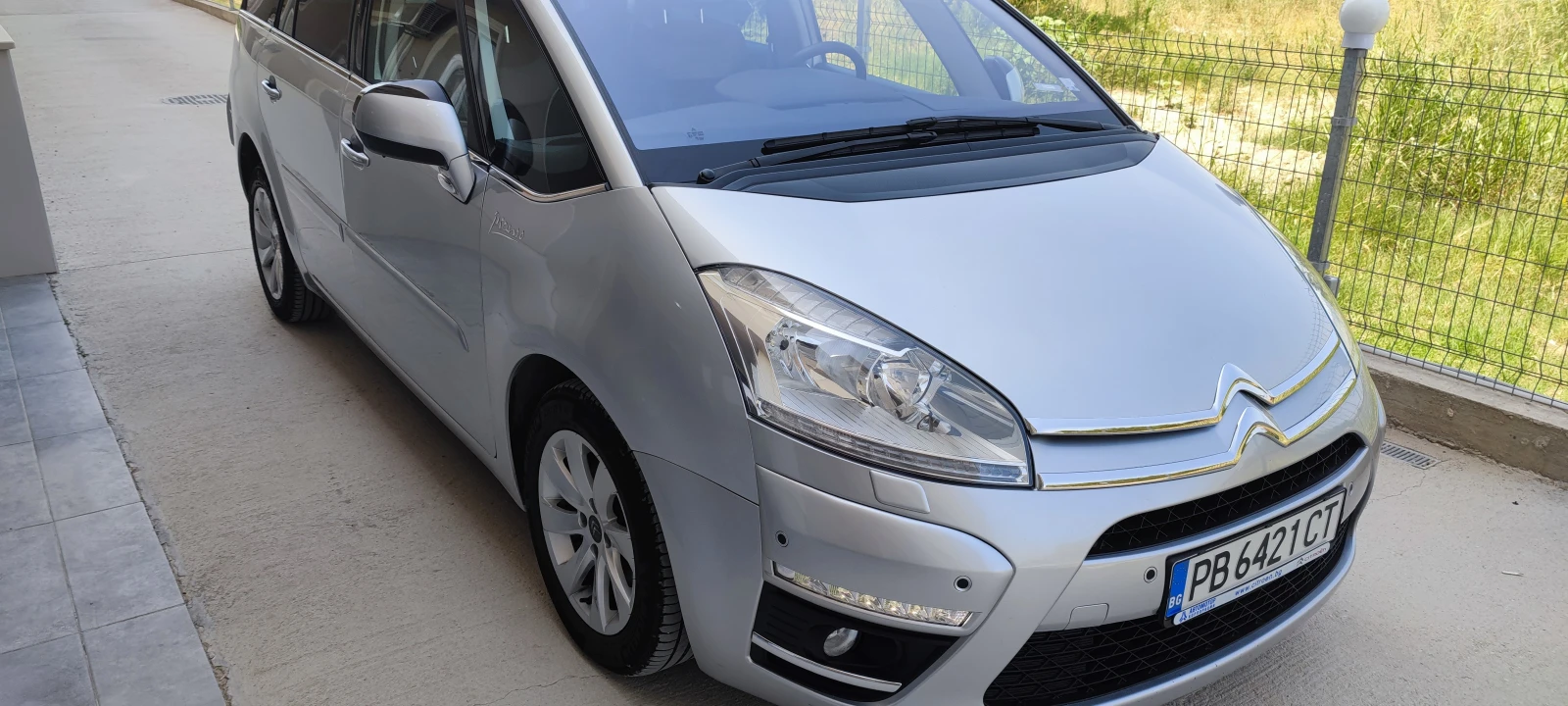 Citroen Grand C4 Picasso NIV.3 EXCLUSIVE - изображение 6