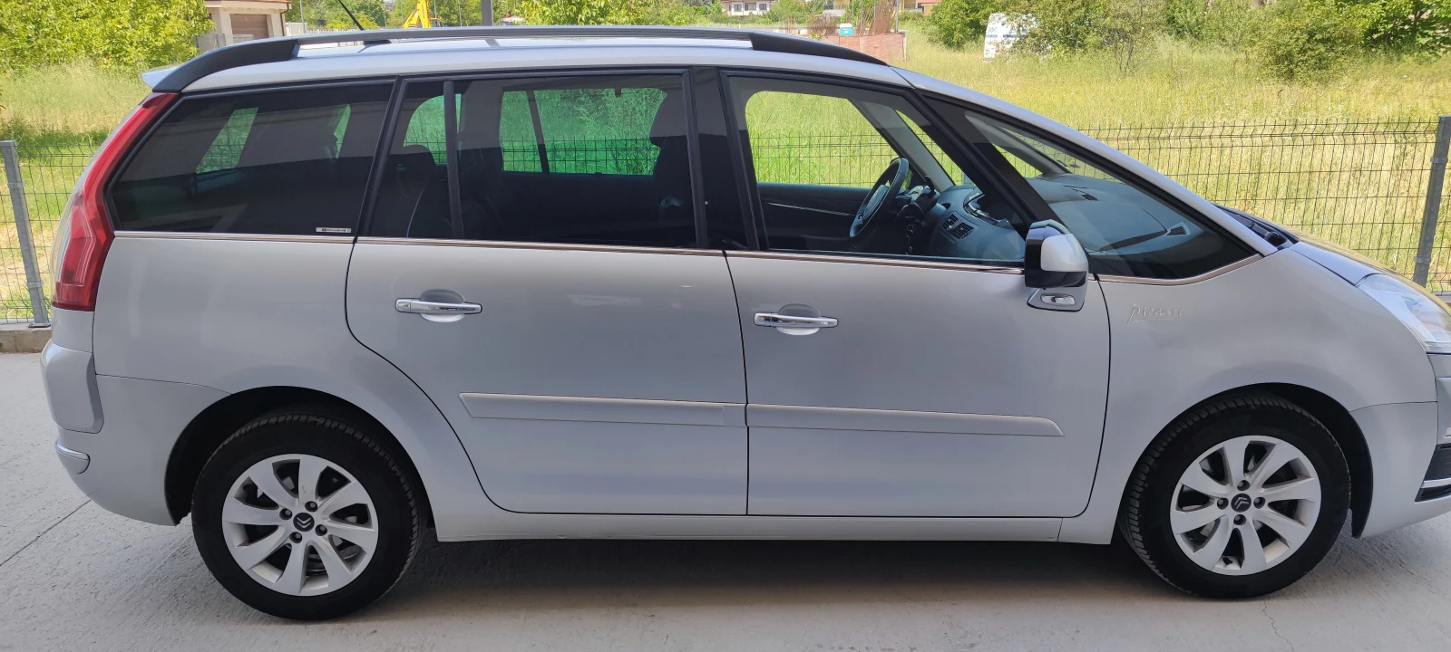 Citroen Grand C4 Picasso NIV.3 EXCLUSIVE - изображение 7