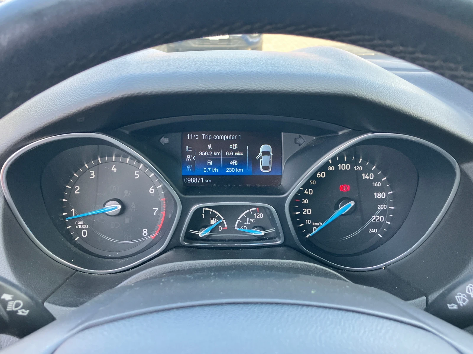 Ford Focus Гаранционен 2026/1.0/2019/MotoPfohe/16:9/CarPlay/ - изображение 9