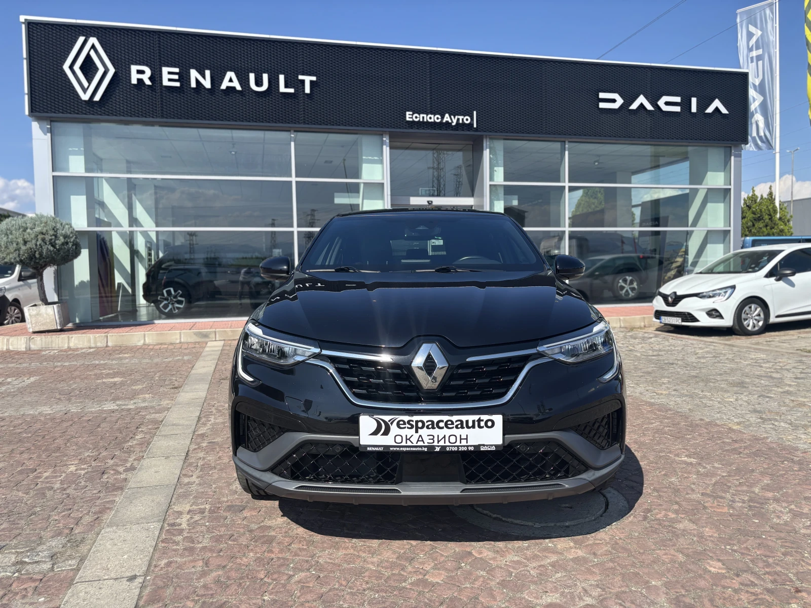 Renault Arkana TCe 160 EDC R.S. LINE - изображение 2