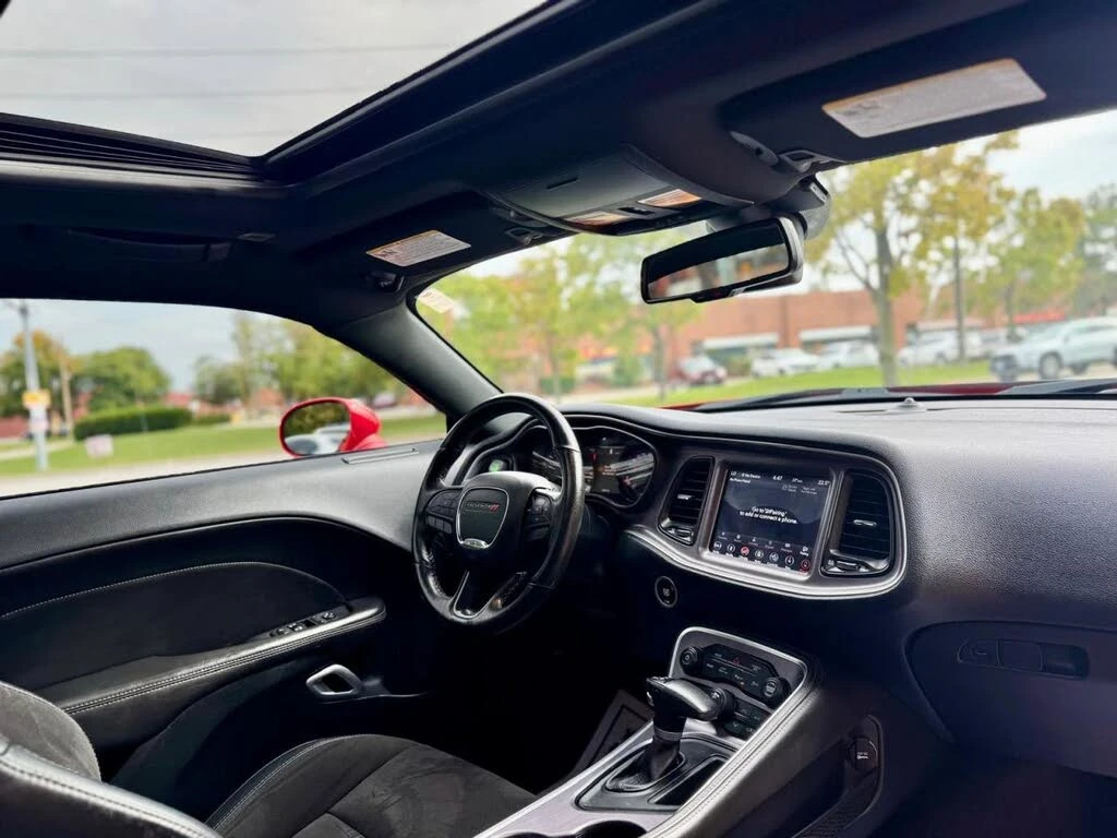 Dodge Challenger SXT Plus CAM* * CRUISE CONTROL* CARPLAY*  | Mobile.bg   11