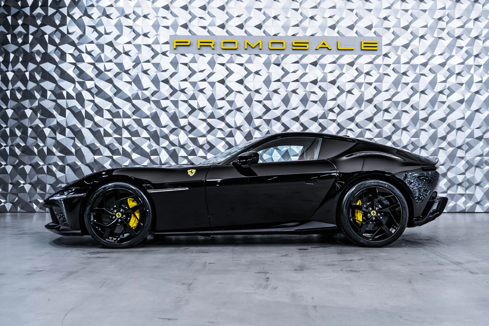 Ferrari 12 Cilindri spider Coupe Nero - изображение 3