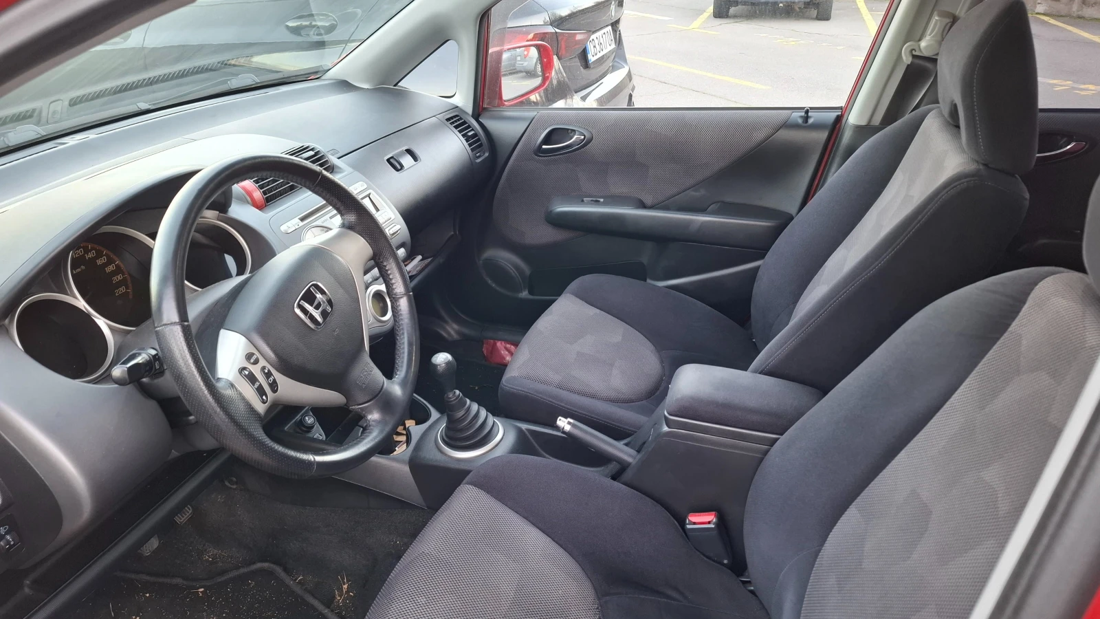 Honda Jazz 1.4i Graphite - изображение 5