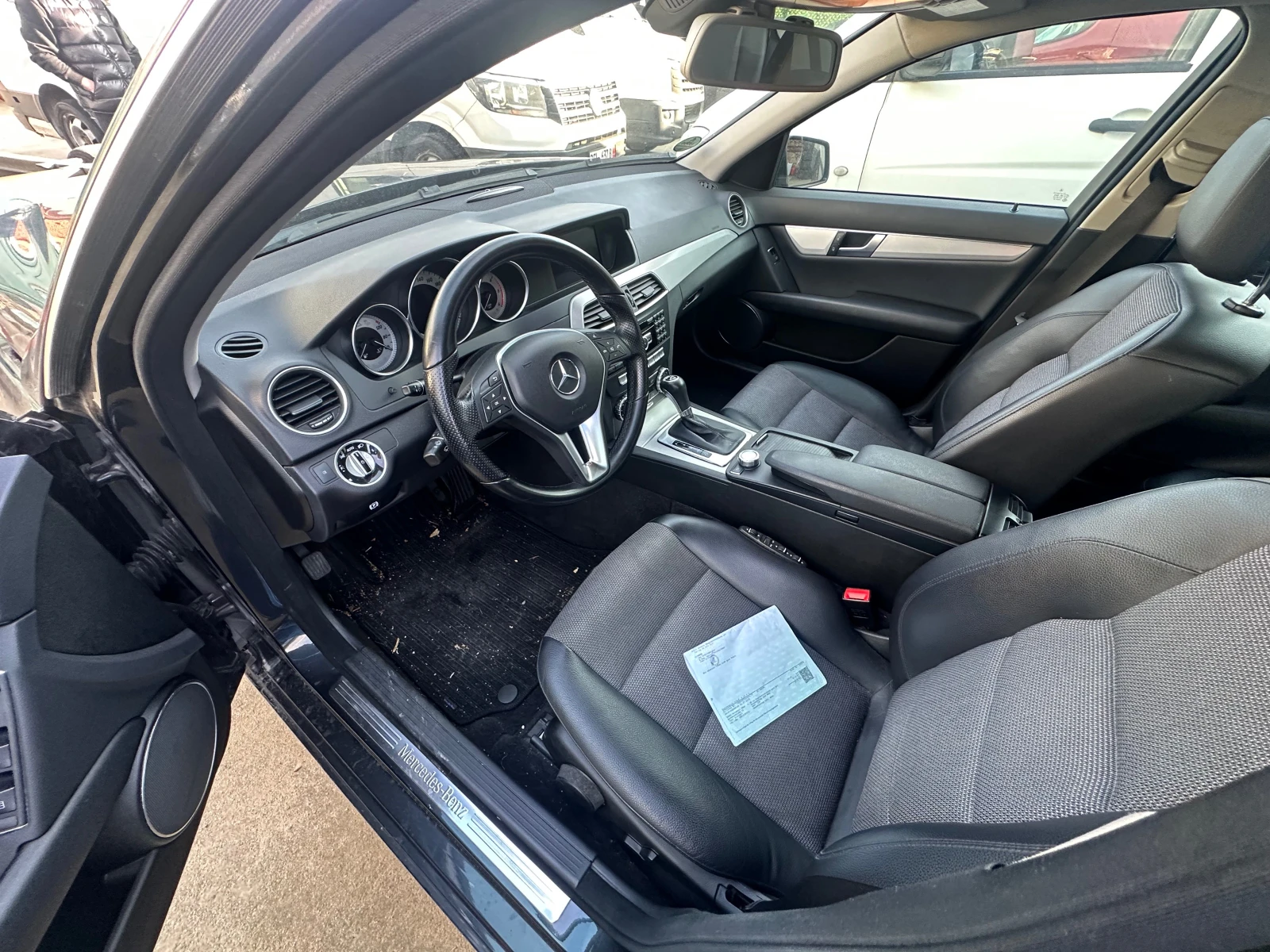 Mercedes-Benz C 220 2.2CDI - изображение 8