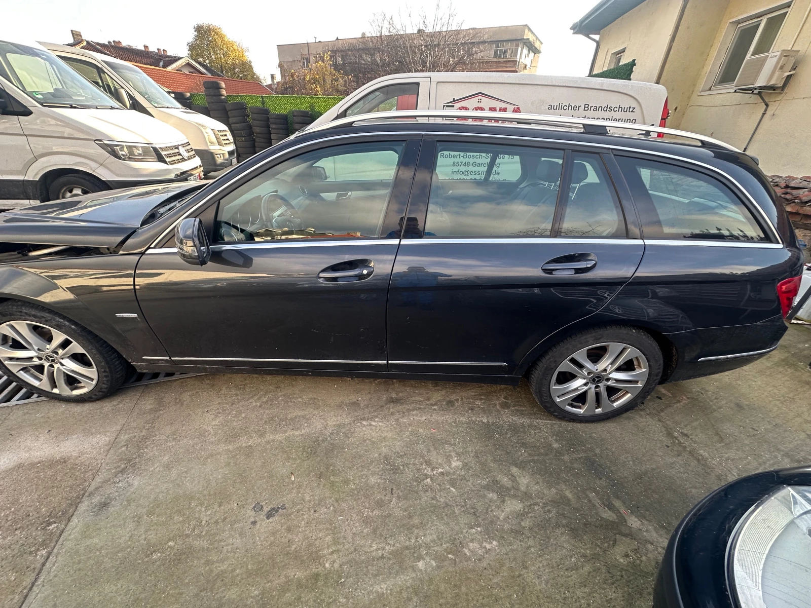 Mercedes-Benz C 220 2.2CDI - изображение 9