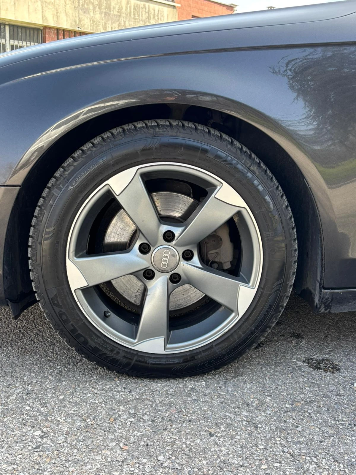 Audi A4 2.0TDI S-LINE, снимка 13 - Автомобили и джипове - 53741034