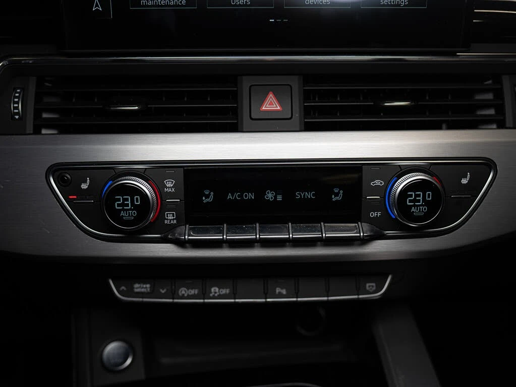 Audi A4 * S-Line* * HeadUp* AвтоКредит* (ЦЕНА ДО БГ), снимка 13 - Автомобили и джипове - 54041740