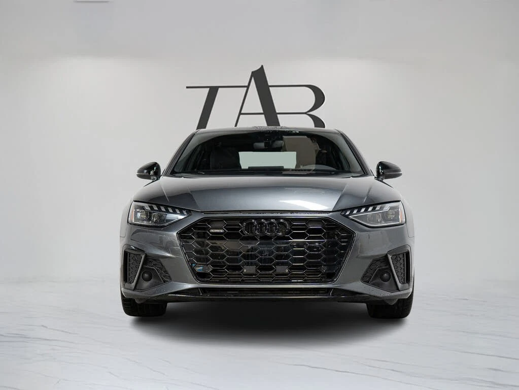 Audi A4 * S-Line* * HeadUp* AвтоКредит* (ЦЕНА ДО БГ), снимка 2 - Автомобили и джипове - 54041740