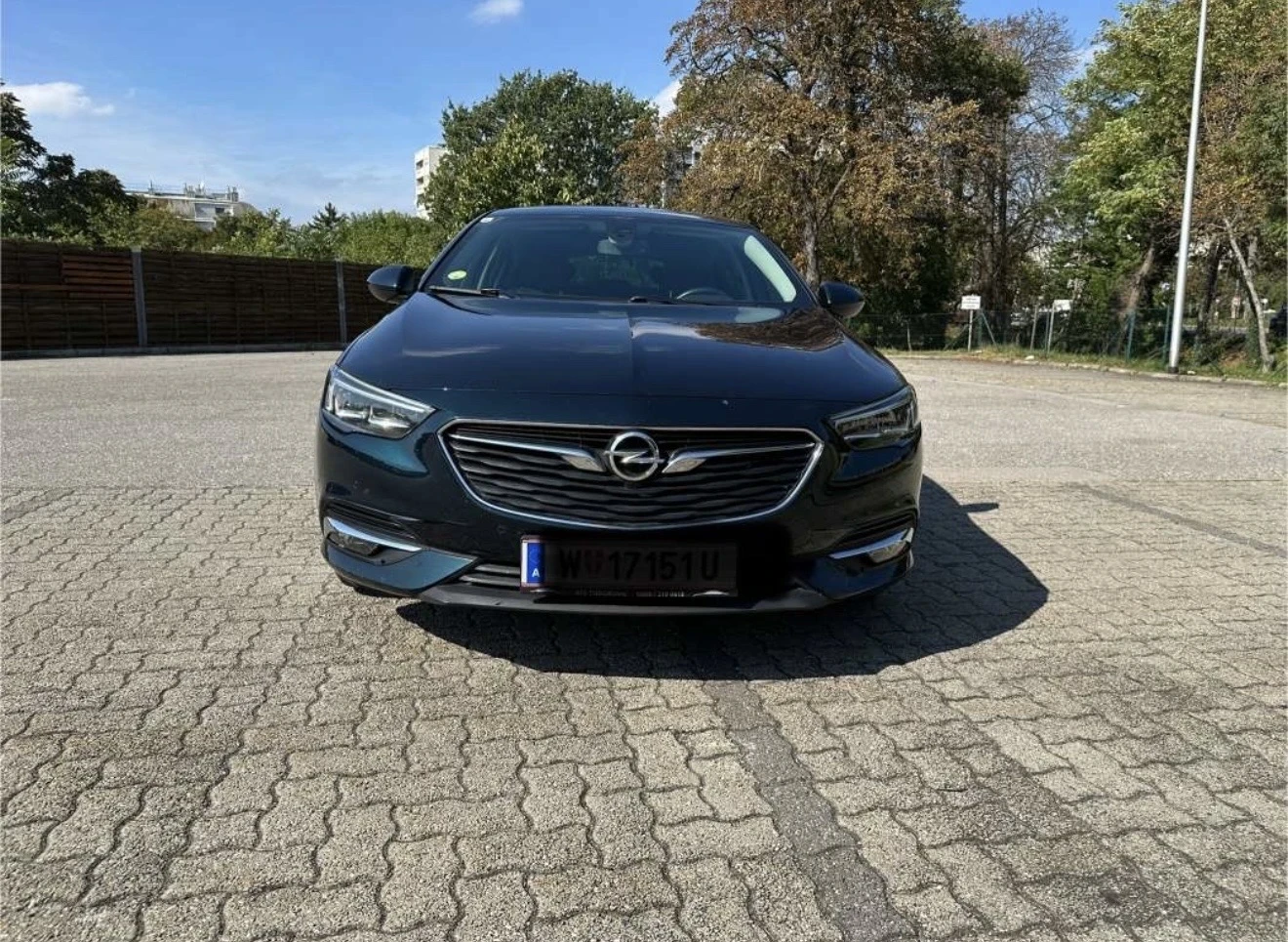 Opel Insignia Grand Sport 1.6 Turbo Limousine , снимка 2 - Автомобили и джипове - 54180185