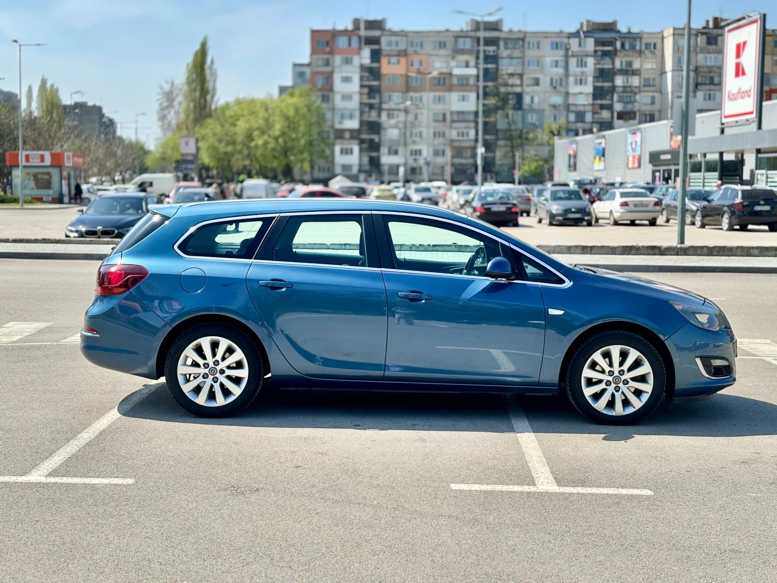 Opel Astra 2.0 CDTI Cosmo, снимка 4 - Автомобили и джипове - 54219264