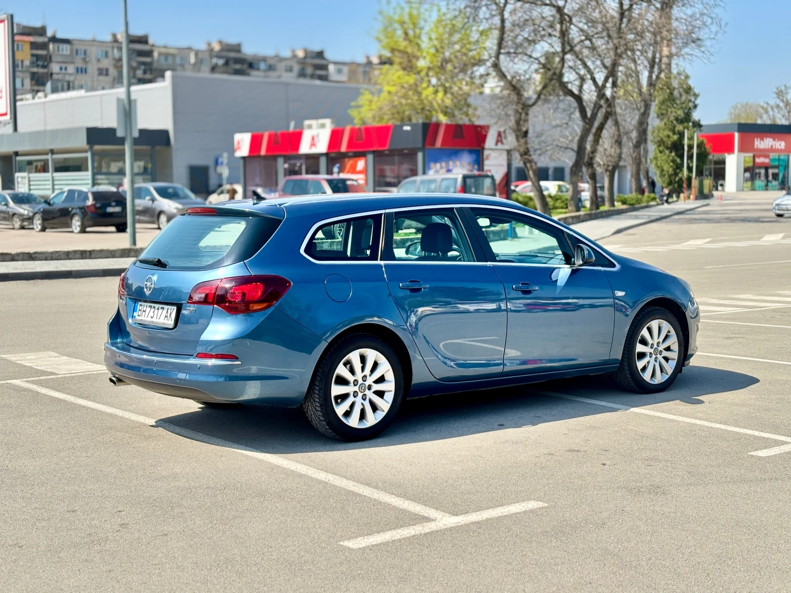 Opel Astra 2.0 CDTI Cosmo, снимка 5 - Автомобили и джипове - 54219264